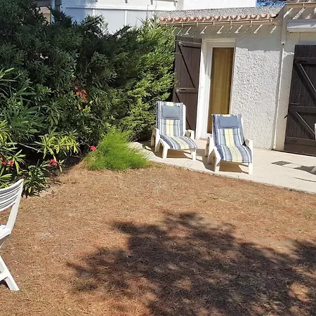 Proche Commerces, Spacieux Pavillon T3 Climatise Avec Jardin - 6vg490 شقة *